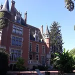 Château De La Vernède, La Grande Vernède 3*