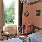 Château De La Vernède, La Grande Vernède 3* Saint-Rémy-de-Chargnat