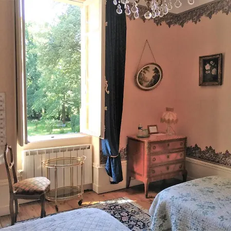 Chateau De La Vernede, La Grande Vernede 3* Saint-Rémy-de-Chargnat