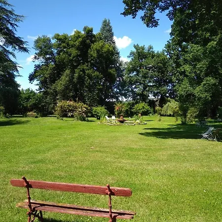 Chateau De La Vernede, La Grande Vernede 3* Saint-Rémy-de-Chargnat