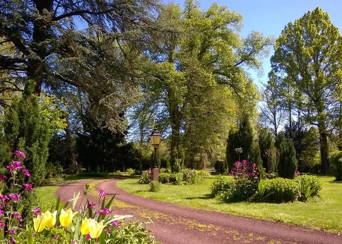 Bed and breakfast Chateau De La Vernede, La Grande Vernede 3*