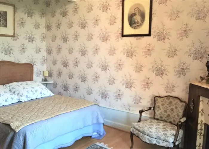 Chateau De La Vernede, La Grande Vernede 3* Saint-Rémy-de-Chargnat