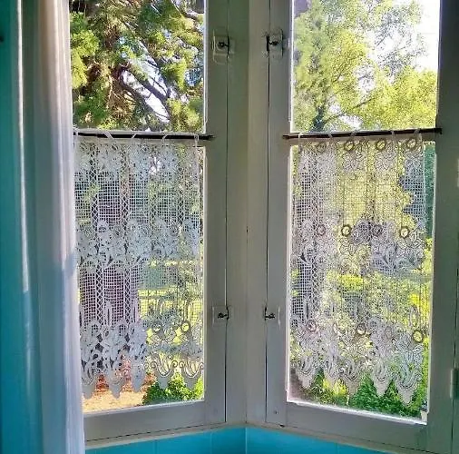 Chateau De La Vernede, La Grande Vernede