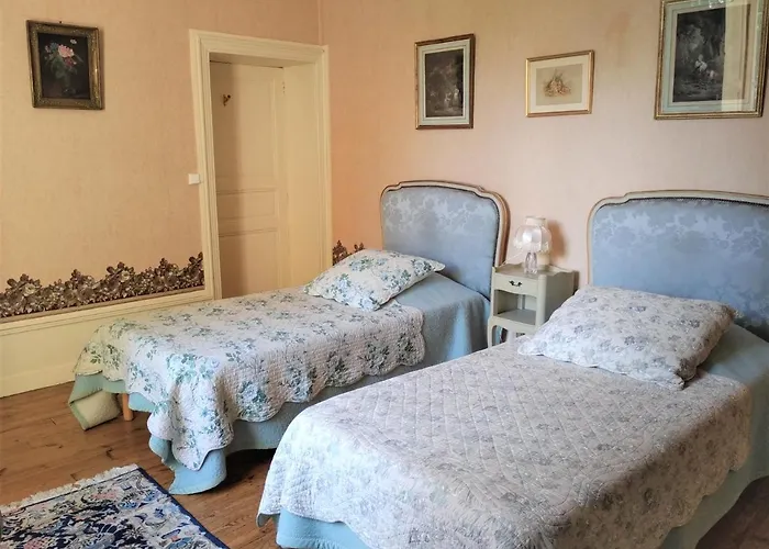 Chateau De La Vernede, La Grande Vernede Bed & Breakfast