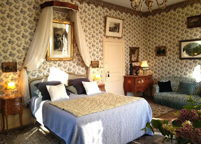 Chateau De La Vernede, La Grande Vernede Bed & Breakfast Saint-Remy-de-Chargnat